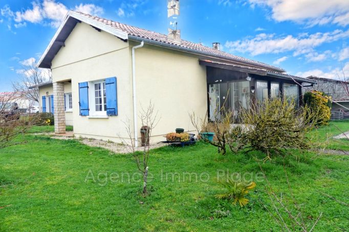 A vendre MAISON 4 PIECES 183 M2 SAINT VIVIEN DE MEDOC