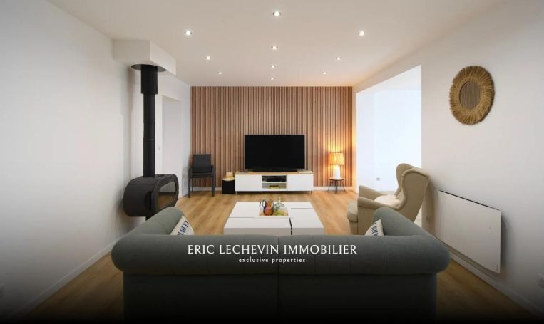 A vendre MAISON  7 PIECES 170 M2 BORD DE MER CUCQ