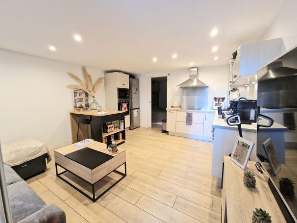 A louer APPARTEMENT T2 34 M2 LA PENNE SUR HUVEAUNE