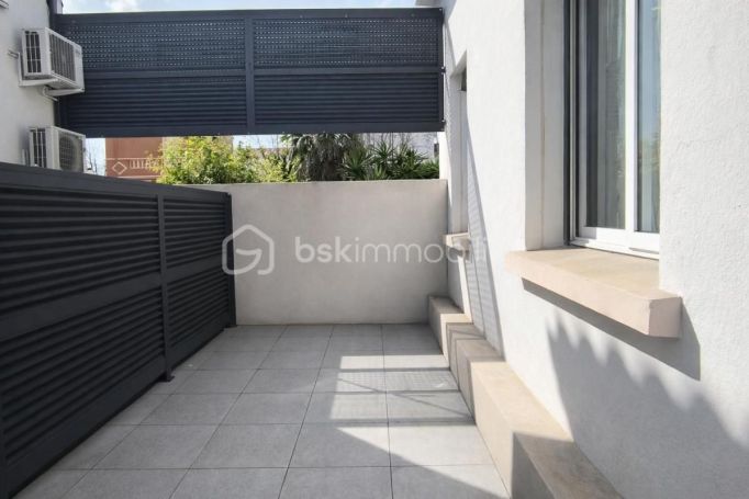 A louer APPARTEMENT T5 129 M2 TERRASSE  CANOHES