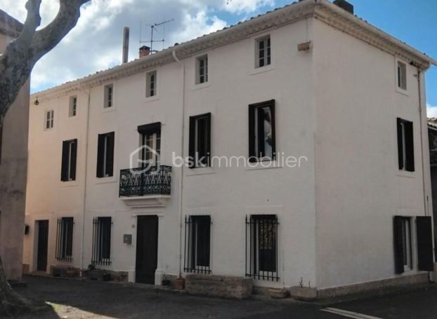 A louer MAISON  DE MAîTRE  TALAIRAN