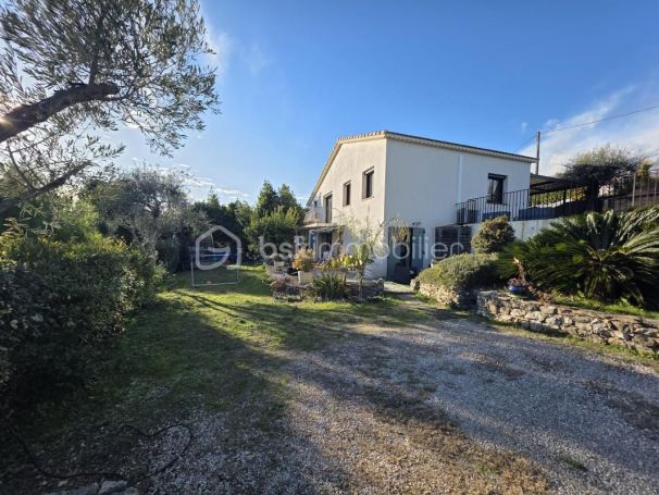 A vendre MAISON  3 PIECES 72 M2  LA ROQUETTE SUR SIAGNE