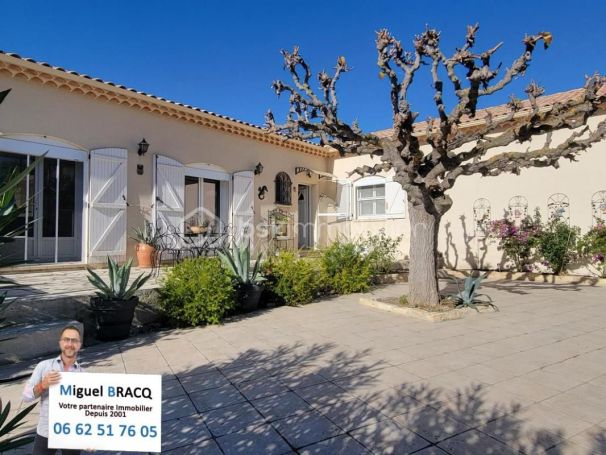 A louer MAISON  4 PIECES 135 M2  POILHES