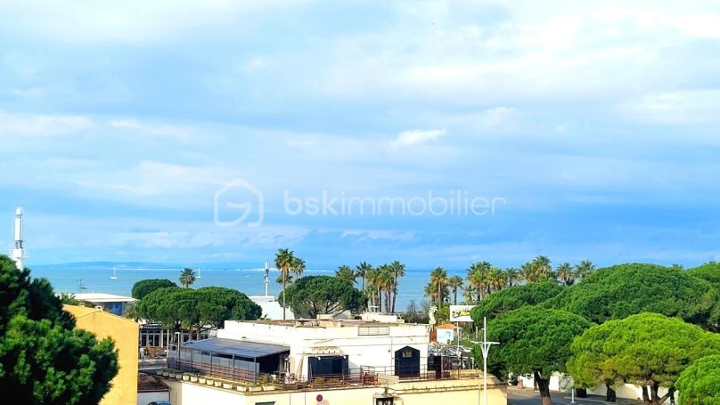 A louer STUDIO  20 M2 TERRASSE BORD DE MER LE GRAU DU ROI