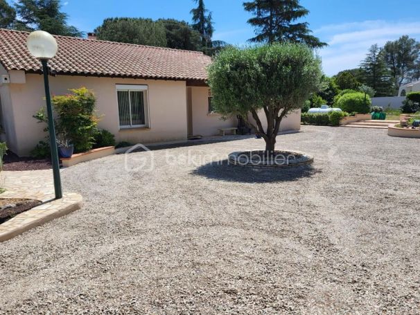 A vendre MAISON  4 PIECES 150 M2  BEZIERS