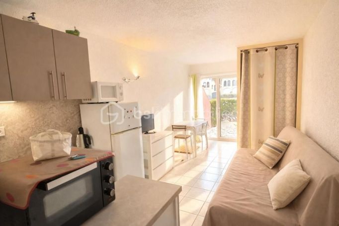 A louer APPARTEMENT T2 22 M2 TERRASSE BORD DE MER LE BARCARES