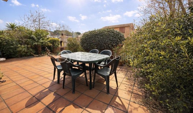 A louer MAISON  4 PIECES 70 M2 PLAGE à PIED VIAS