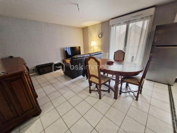 A louer APPARTEMENT T4 60 M2 TERRASSE  LIEVIN