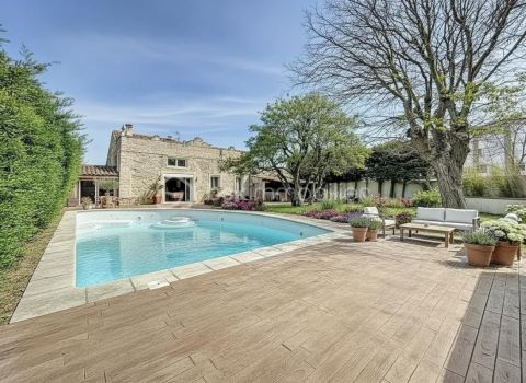 A louer MAISON  CONTEMPORAINE BORD DE MER LATTES