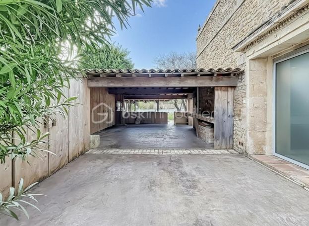 A louer MAISON  CONTEMPORAINE BORD DE MER LATTES