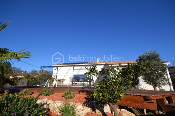 A louer MAISON  4 PIECES 118 M2  ARGILLIERS