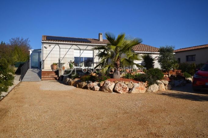 A louer MAISON  4 PIECES 118 M2  ARGILLIERS