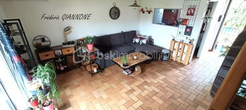 A louer APPARTEMENT DUPLEX T3 51 M2 BORD DE MER CARQUEIRANNE