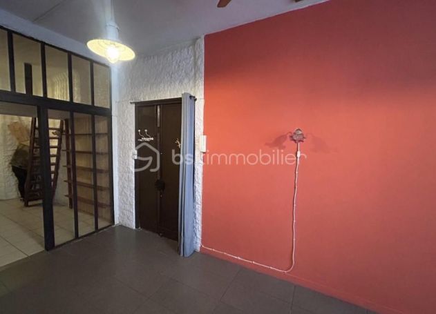 A louer APPARTEMENT T2 42 M2 BORD DE MER HYERES