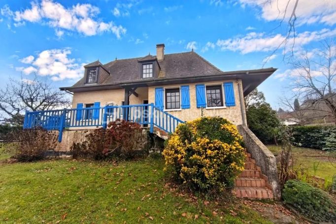 A louer MAISON  DE MAîTRE  MONEIN