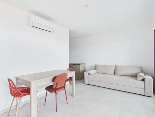 A louer APPARTEMENT T2 42 M2 TERRASSE VUE MER PIETROSELLA