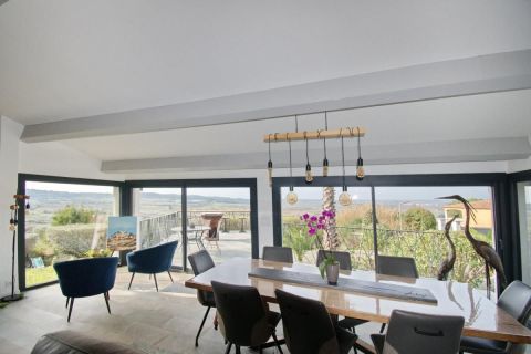 A louer MAISON  D'ARCHITECTE  CAMPAGNAN