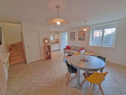 vente Maison rénovée, 800 mètres des plages, à Plouguerneau