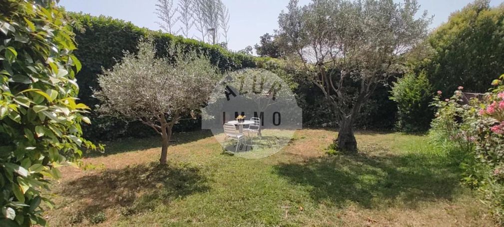 A louer MAISON  D'ARCHITECTE  SAINT ZACHARIE