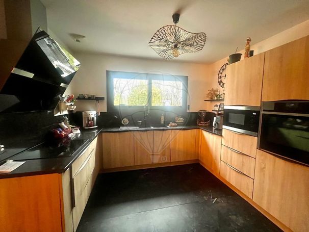 A louer MAISON  CONTEMPORAINE  NARROSSE