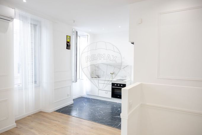 A louer APPARTEMENT T2 43 M2  MARSEILLE 4EME