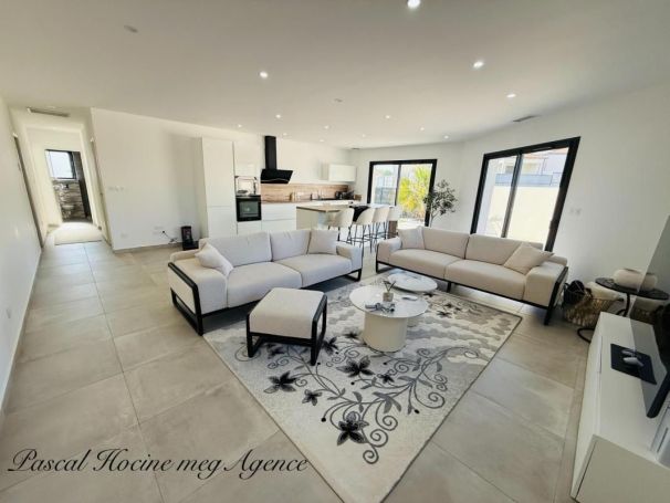 A louer MAISON  4 PIECES 99 M2  MARAUSSAN