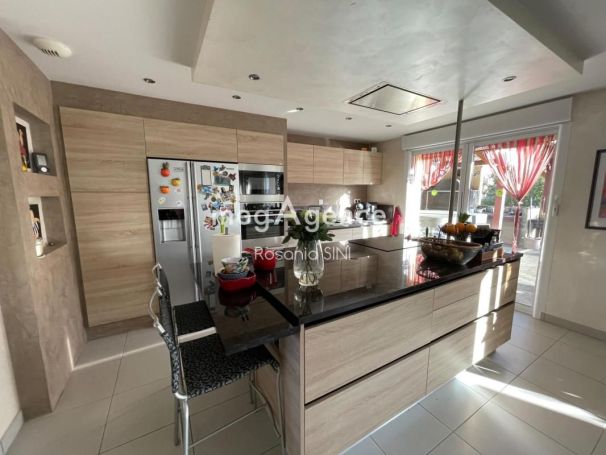 A louer MAISON  D'ARCHITECTE  SAINT MATHURIN