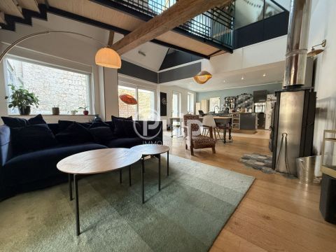 A vendre LOFT  6 PIECES 157 M2  ARRAS
