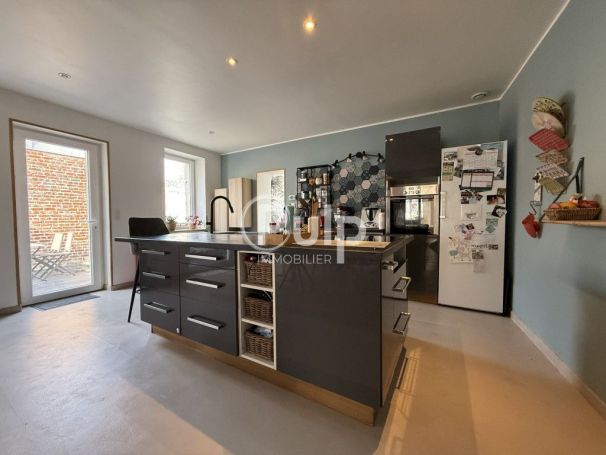 A vendre LOFT  6 PIECES 157 M2  ARRAS