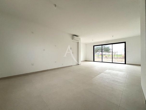 A vendre MAISON 4 PIECES 84 M2 BORD DE MER SAINT VINCENT SUR JARD