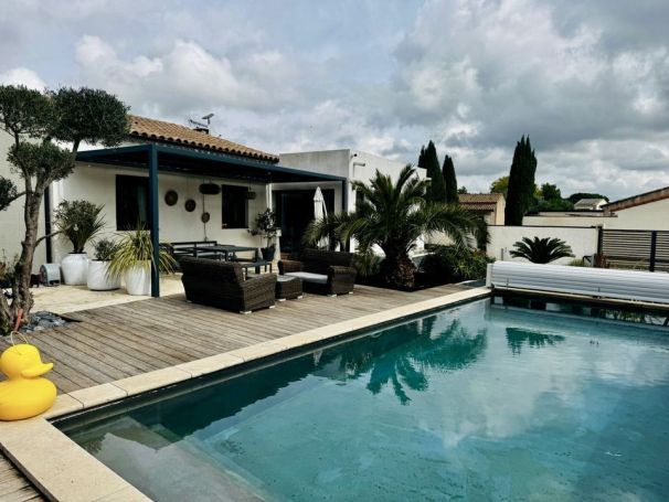 A louer MAISON  DE MAîTRE  ROCHEFORT DU GARD