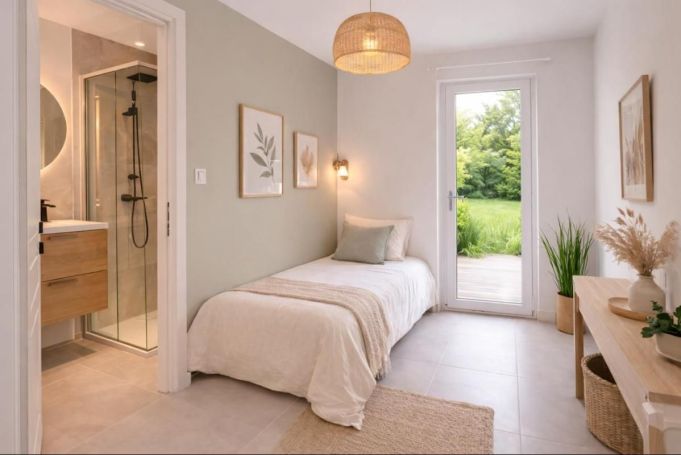 A louer APPARTEMENT T4 81 M2 TERRASSE BORD DE MER ANTIBES