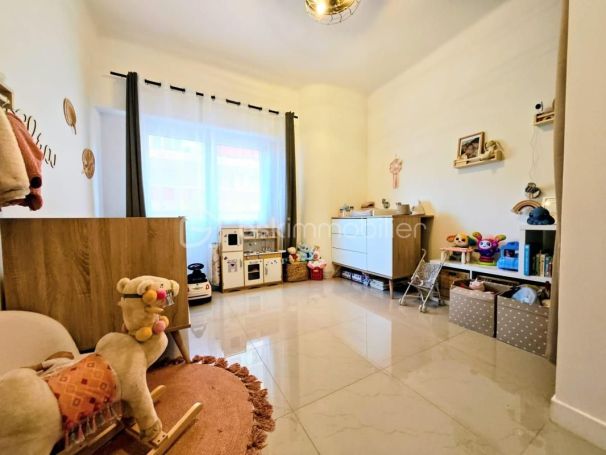 A louer APPARTEMENT T3 48 M2 BORD DE MER CANNES