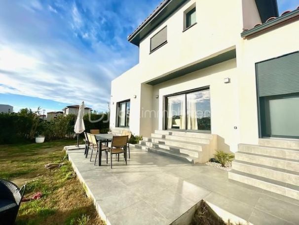 A louer MAISON  CONTEMPORAINE  VILLELONGUE DE LA SALANQUE