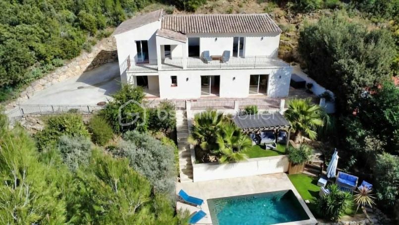 A louer MAISON  7 PIECES 172 M2  TARADEAU