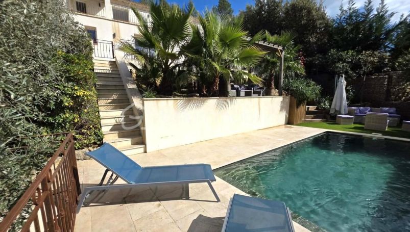 A louer MAISON  7 PIECES 172 M2  TARADEAU