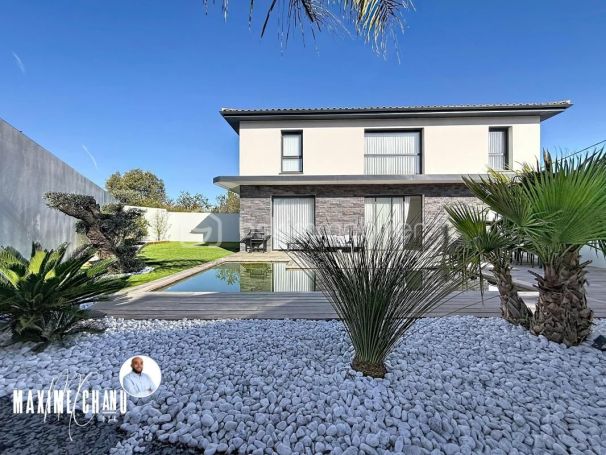 A louer MAISON  CONTEMPORAINE  SAINT JEAN DE VEDAS