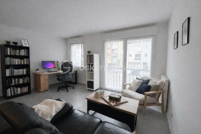 A louer APPARTEMENT T2 44 M2  REZE