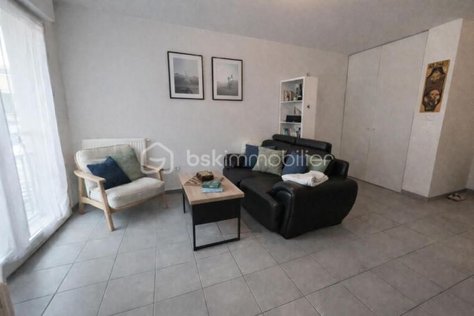 A louer APPARTEMENT T2 44 M2  REZE