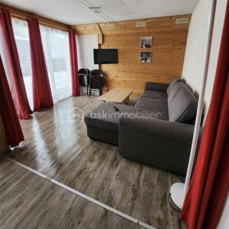 A louer APPARTEMENT T3 53 M2  EAUX BONNES