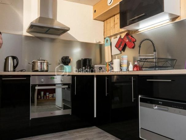 A louer APPARTEMENT T3 53 M2  EAUX BONNES