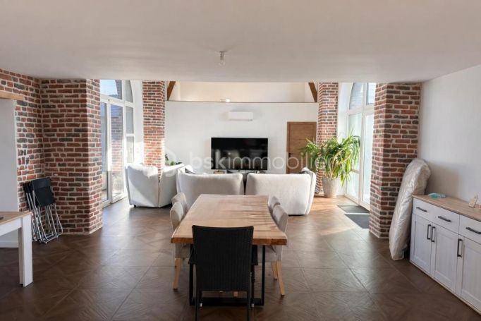 A louer LOFT  CONTEMPORAINE  BREBIERES