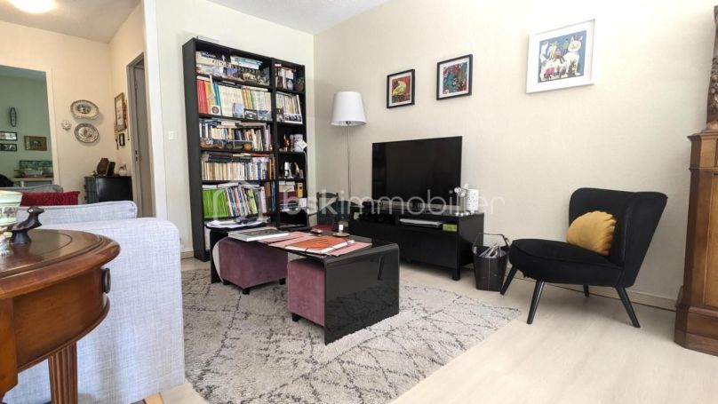 A louer APPARTEMENT T4 79 M2  LORMONT