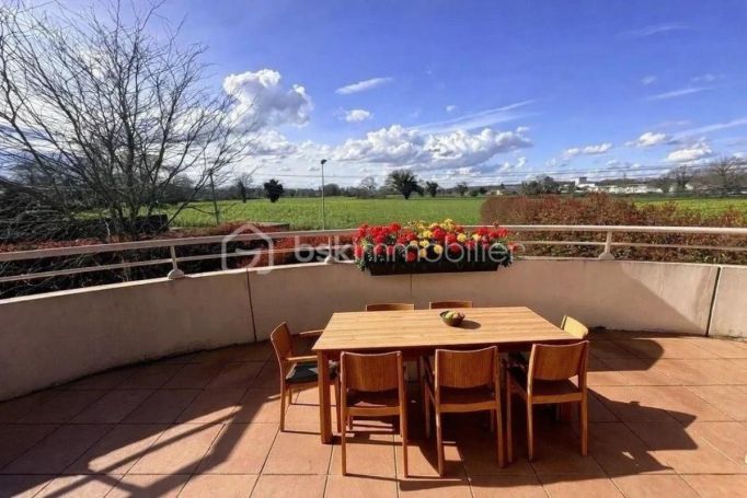 A louer APPARTEMENT T2 46 M2 TERRASSE  LESCAR