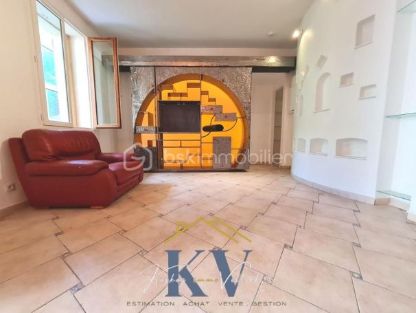 A louer APPARTEMENT T5 86 M2  MONTPELLIER