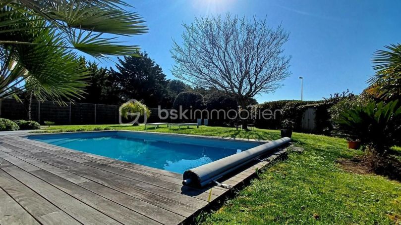 A louer MAISON  CONTEMPORAINE BORD DE MER TALMONT SAINT HILAIRE