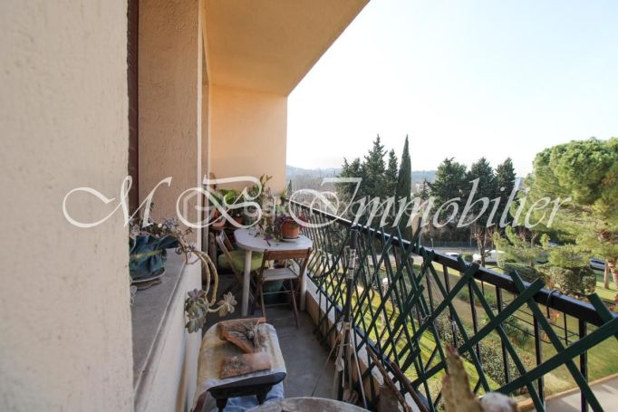 A louer APPARTEMENT T4 67 M2  AIX EN PROVENCE