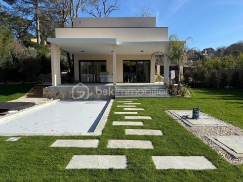 A louer MAISON CONTEMPORAINE VALBONNE