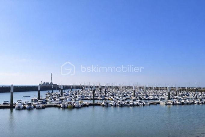 A louer STUDIO  32 M2 PIEDS DANS L'EAU LE HAVRE