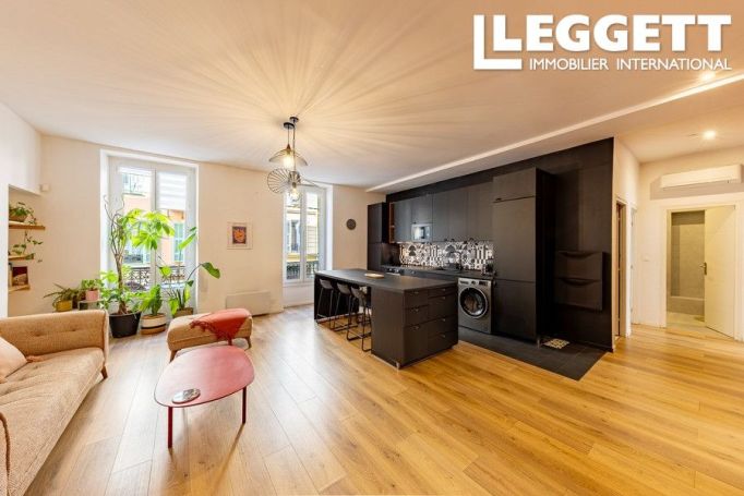 A louer APPARTEMENT T4 85 M2 BORD DE MER NICE